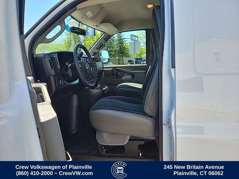 Used 2024 GMC Savana 2500 w/ Driver Convenience Package RWD image 13