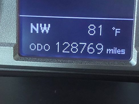 Used 2016 Toyota 4Runner Limited AWD/4WD image 22
