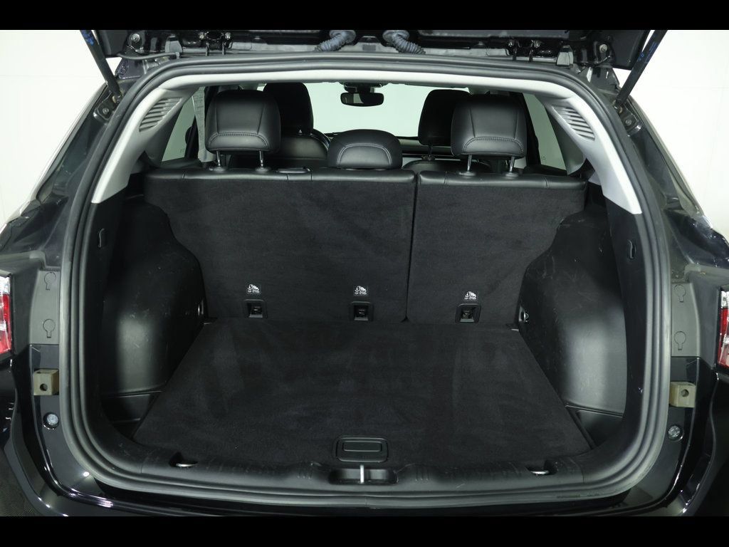 Used 2022 Jeep Compass Latitude AWD/4WD image 13