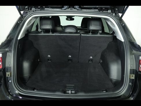 Used 2022 Jeep Compass Latitude AWD/4WD image 13
