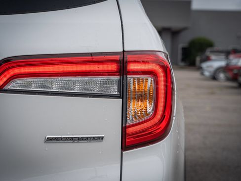 Used 2022 Honda Pilot Special Edition image 16