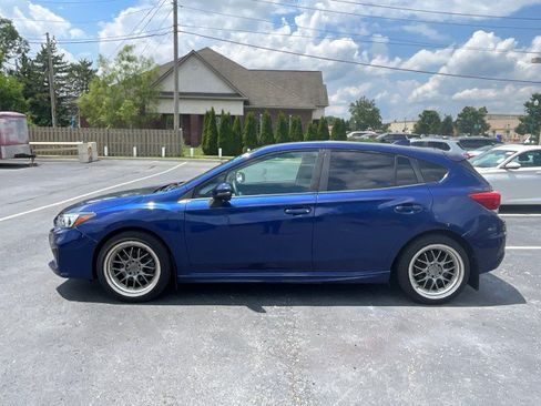 Used 2018 Subaru Impreza 2.0i Sport AWD/4WD image 2