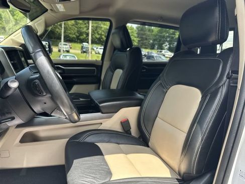 Used 2019 RAM 1500 Big Horn AWD/4WD image 15