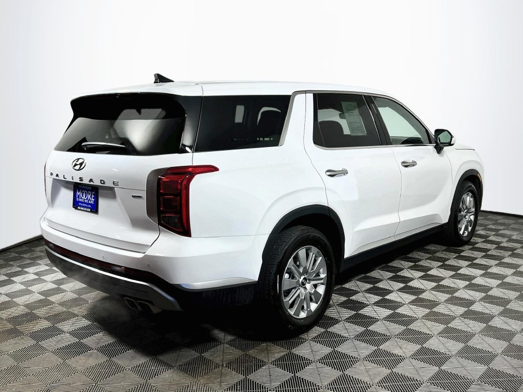 Used 2025 Hyundai Palisade SE AWD/4WD image 7