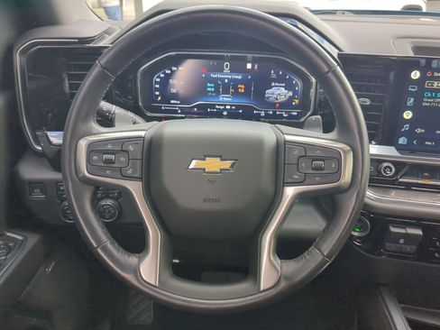 Used 2022 Chevrolet Silverado 1500 LTZ w/ LTZ Premium Package image 12