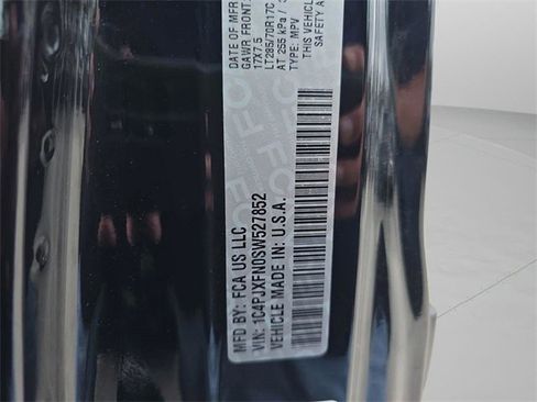 Certified 2025 Jeep Wrangler Unlimited Rubicon image 38