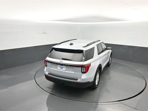 New 2026 Ford Explorer Active image 26