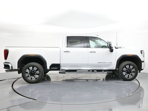 New 2026 GMC Sierra 3500 Denali image 6