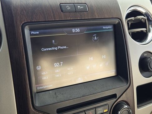 Used 2013 Ford F150 Lariat w/ Luxury Equipment Group image 24