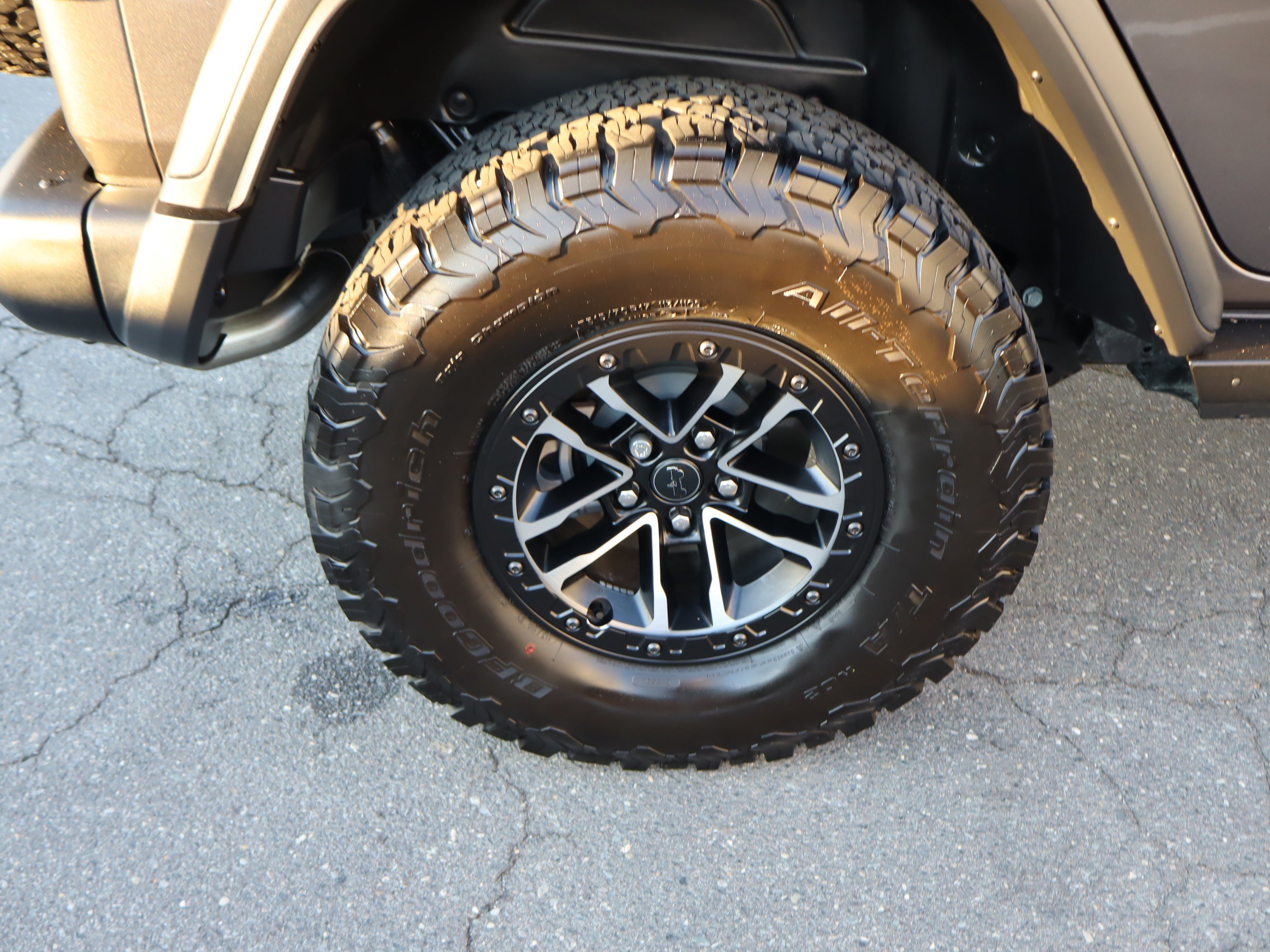 Used 2026 Jeep Wrangler Unlimited Rubicon 392 AWD/4WD image 42