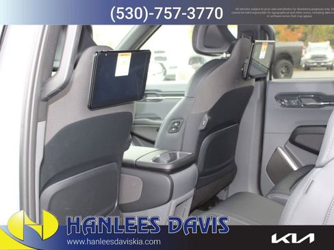 New 2026 Kia EV9 Land w/ Nightfall Edition Package AWD/4WD image 17