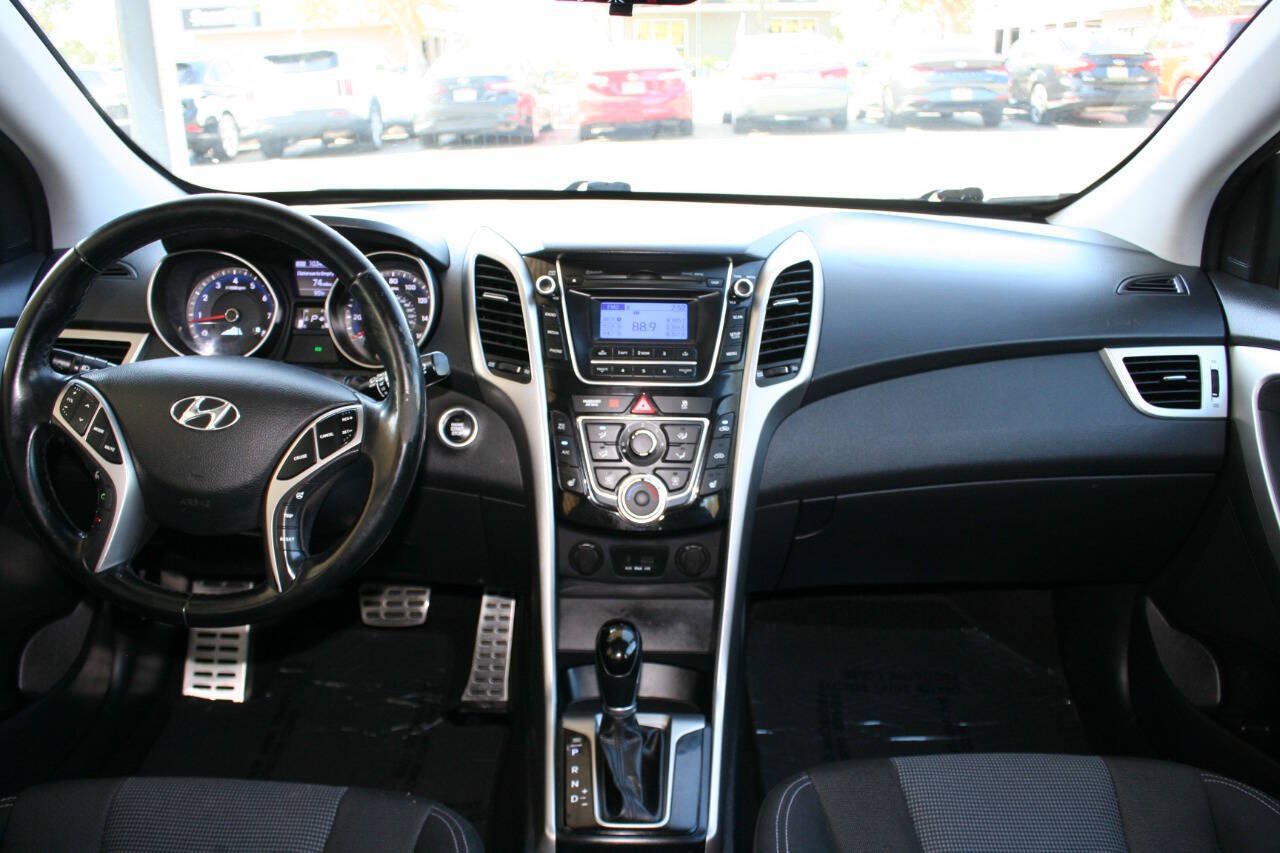 Used 2013 Hyundai Elantra GT w/ Touch & Go Pkg FWD image 15