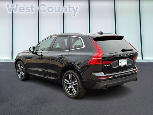 Used 2019 Volvo XC60 T6 Momentum w/ Premium Package image 7