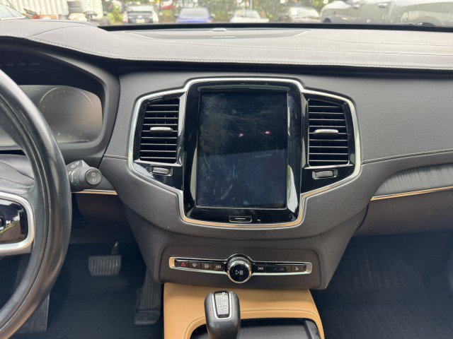 Used 2022 Volvo XC90 T6 Inscription w/ Lounge Package AWD/4WD image 37