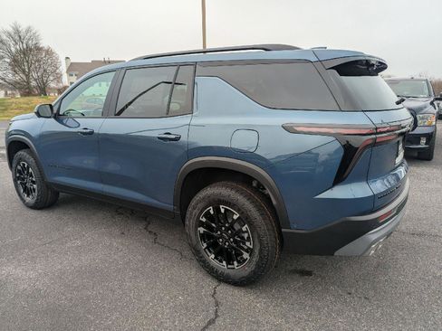 New 2026 Chevrolet Traverse Z71 w/ Enhanced Driving Package image 8