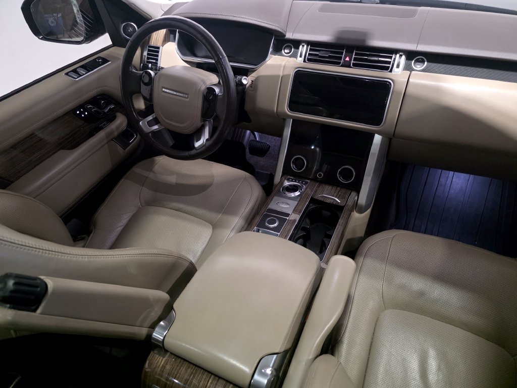 Certified 2019 Land Rover Range Rover HSE AWD/4WD image 15