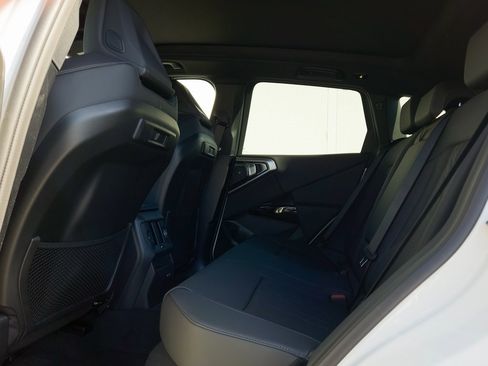 New 2026 BMW X3 xDrive30 w/ Premium Package image 15