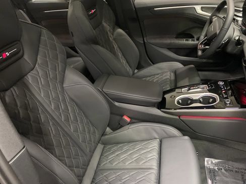 New 2026 Audi A6 Prestige image 8