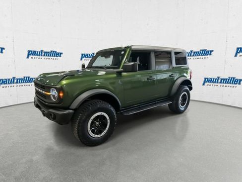 Certified 2023 Ford Bronco Black Diamond w/ Sasquatch Package AWD/4WD image 5