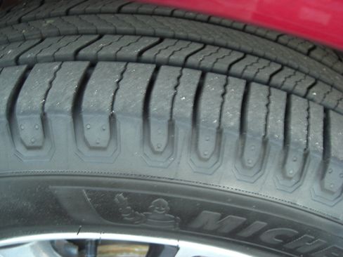 Used 2017 Dodge Grand Caravan SXT image 5