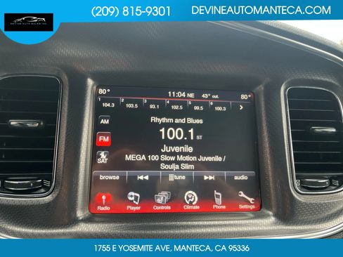 Used 2014 Dodge Charger SXT image 21