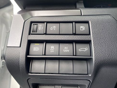 New 2025 Toyota 4Runner TRD Off-Road Premium image 31