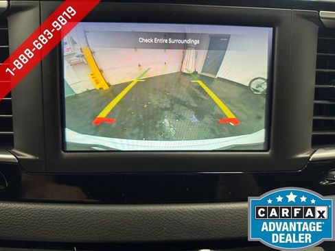 Used 2023 Chrysler Voyager LX FWD image 16