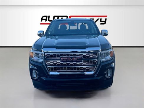 Used 2021 GMC Canyon Denali image 2