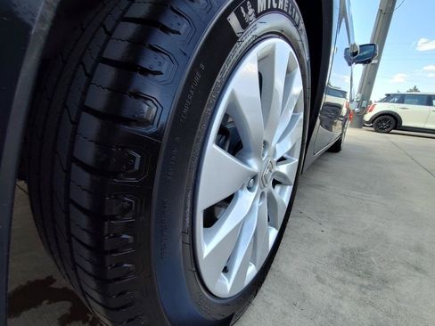 Used 2013 Honda Accord Touring image 10