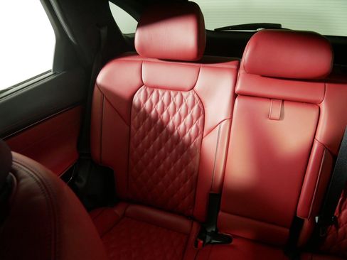 Used 2023 Genesis GV70 3.5T Sport w/ Sport Prestige Package image 12