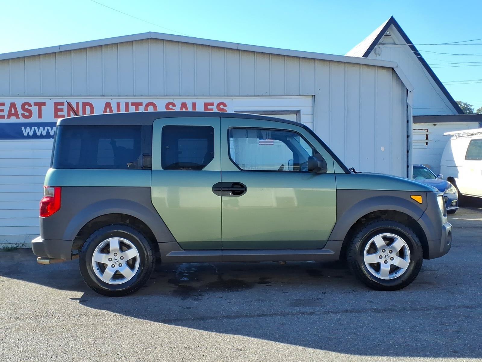 Used 2005 Honda Element EX image 2