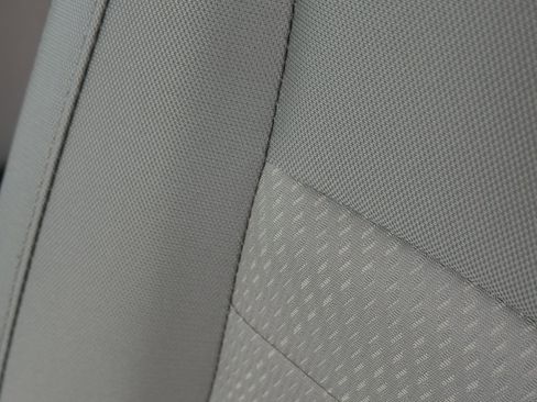 Used 2022 Ford EcoSport S image 25