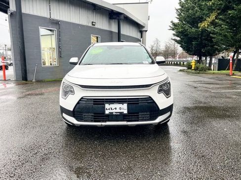 Used 2025 Kia Niro EX image 5