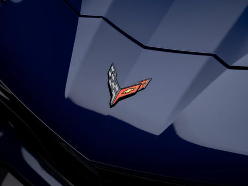 Used 2025 Chevrolet Corvette Z06 w/ Stealth Interior Trim Package RWD image 15