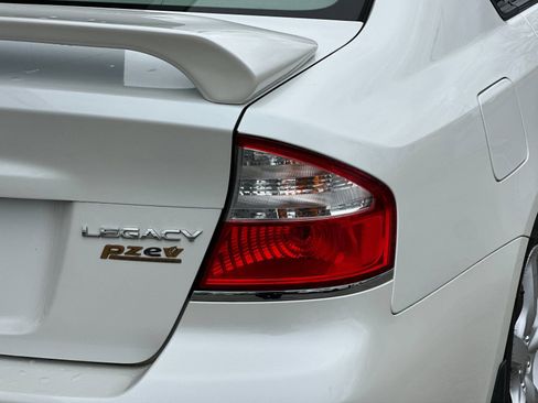 Used 2009 Subaru Legacy 2.5i Limited AWD/4WD image 22