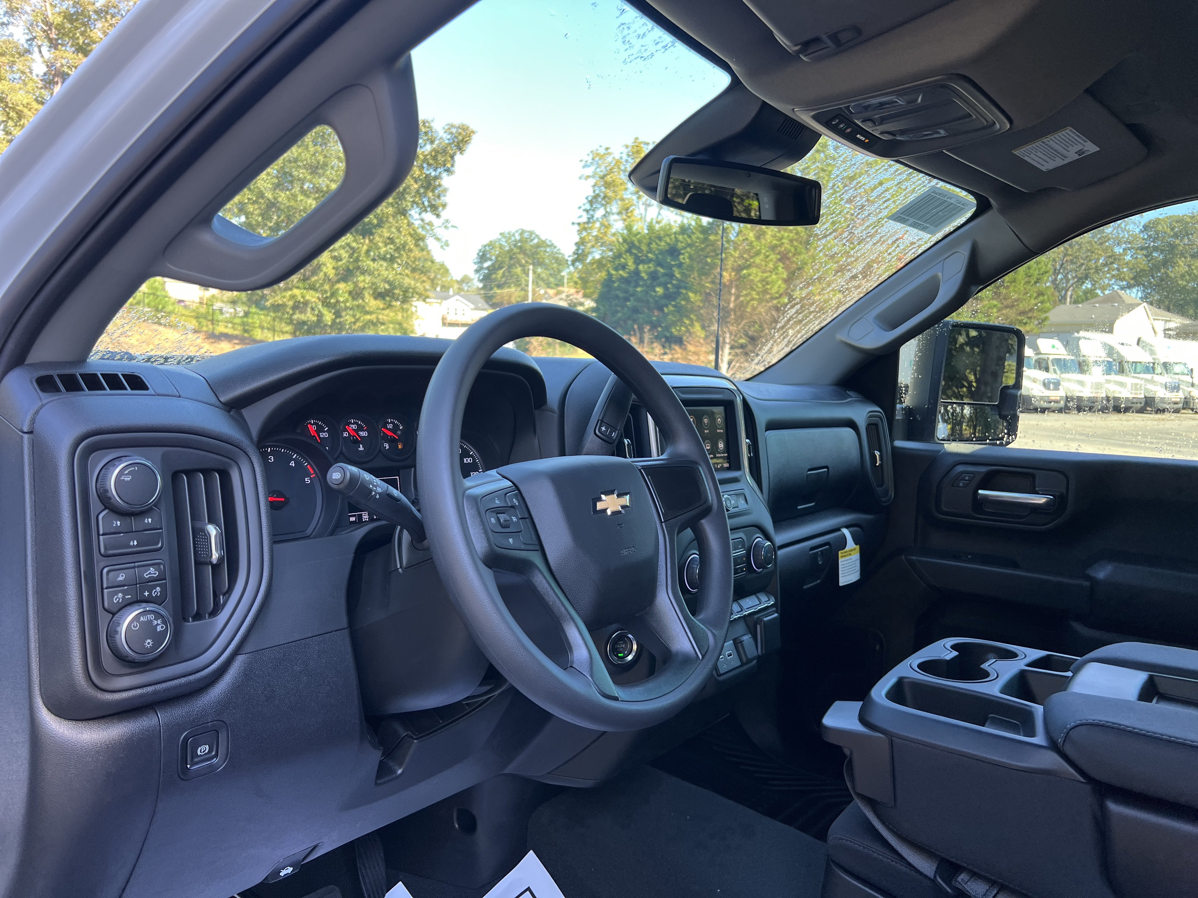 New 2026 Chevrolet Silverado 2500 Custom w/ Custom Value Package AWD/4WD image 17