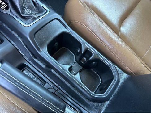 Used 2021 Jeep Wrangler Unlimited Sahara w/ Cold Weather Group image 29