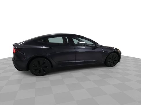 Used 2025 Tesla Model 3 Long Range RWD image 9