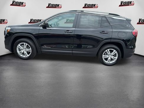 Used 2024 GMC Terrain SLE w/ Driver Convenience Package AWD/4WD image 8