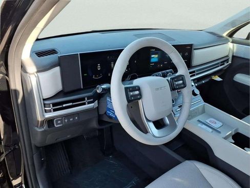 New 2026 Hyundai Santa Fe SEL FWD image 12