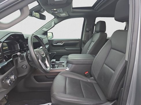 Used 2024 GMC Sierra 1500 SLT w/ SLT Premium Plus Package image 10