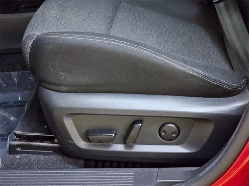 Used 2022 Nissan Rogue SV image 24