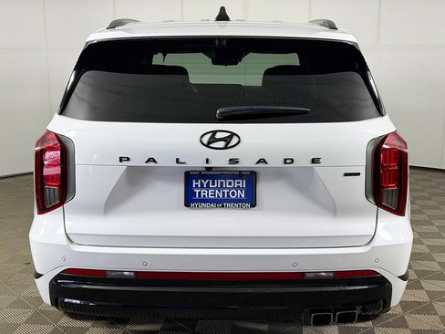 Certified 2025 Hyundai Palisade Calligraphy AWD/4WD image 18