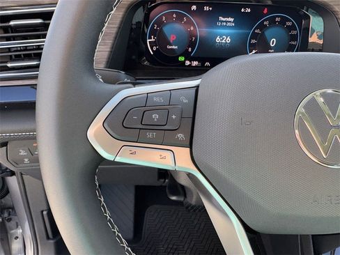 New 2025 Volkswagen Atlas SEL image 14