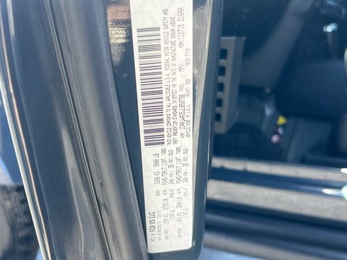 Used 2018 Jeep Wrangler Sport AWD/4WD image 26