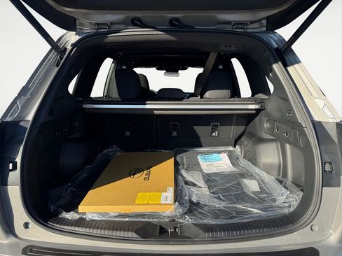 New 2025 Subaru Forester Premium image 16