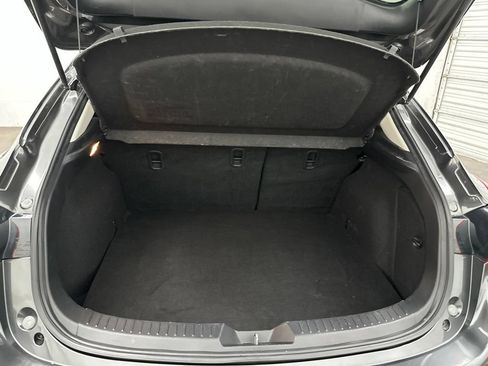 Used 2018 MAZDA MAZDA3 Grand Touring w/ Premium Equipment Package FWD image 29