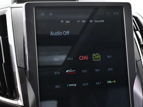 Used 2022 Ford Edge Titanium w/ Class II Trailer Tow Package image 28