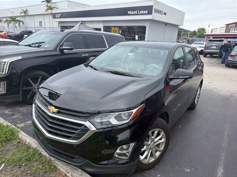 Used 2021 Chevrolet Equinox LS FWD image 6