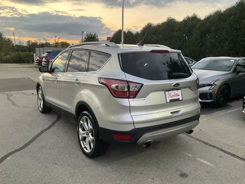 Used 2018 Ford Escape Titanium w/ Ford Safe & Smart Package image 5